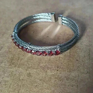 DK 925 Cable Garnet Bracelet